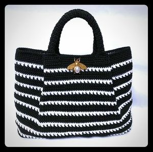 Traditional Design Black And White StripesHandcrag